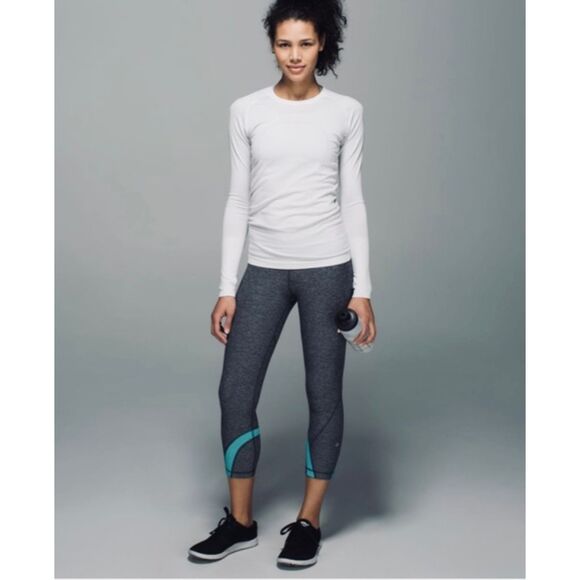 Lululemon Run Inspire Crop II Heathered Black Blue Luxtreme Crop Leggings Sz 2 - Picture 1 of 9